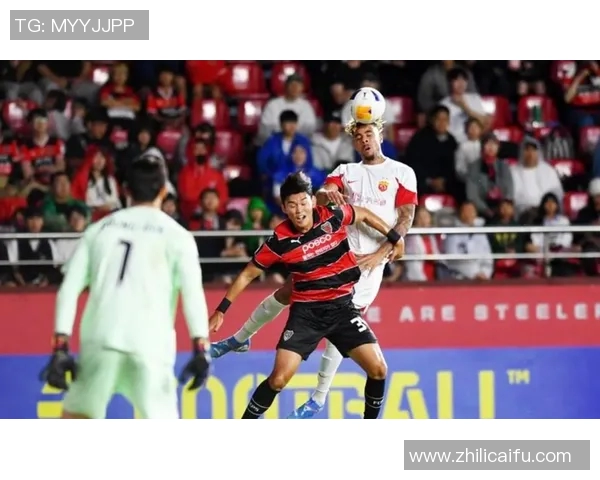 蒯纪闻在关键时刻破门助力上海申花赢得重要比赛胜利