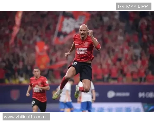 中超赛场泽卡头球破门展现超强空中能力引发球迷热议