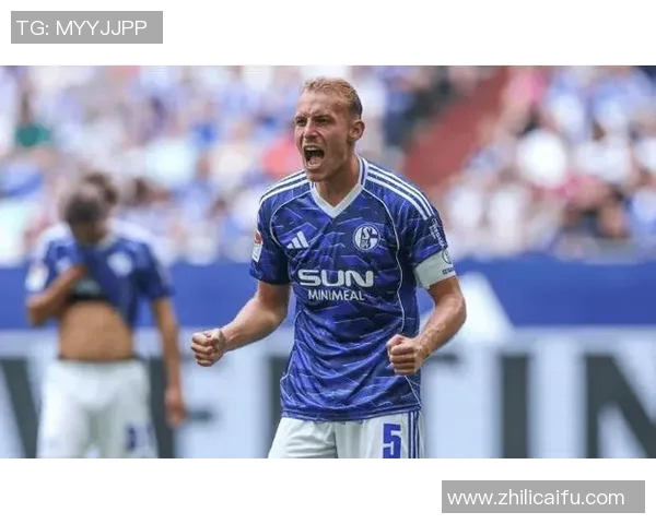 沙尔克04中场核心将离队，引援窗口备受关注